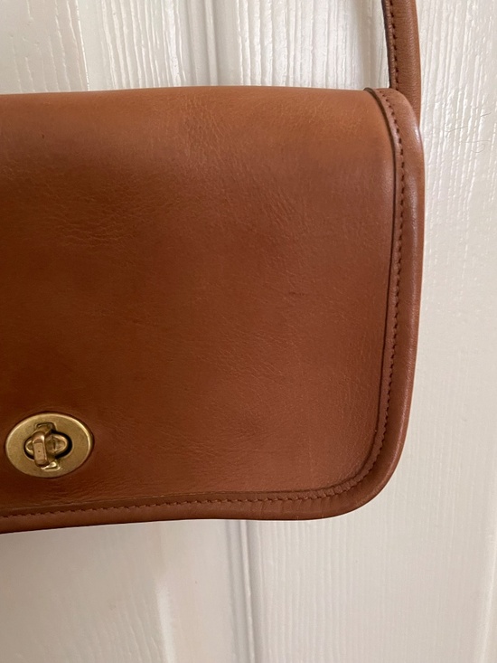 Vintage Coach Dinky Bag Brown Leather Crossbody Original Hang Tag - Picture 3 of 16